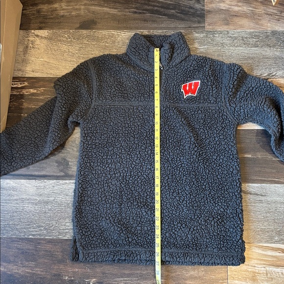 Wisconsin Badger Teddy Bear Fleece - Picture 4 of 6